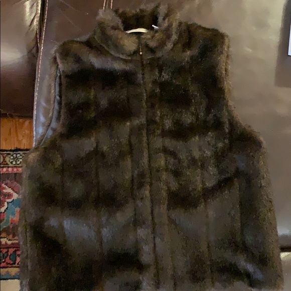 Preston & York - Picture 3 of 6